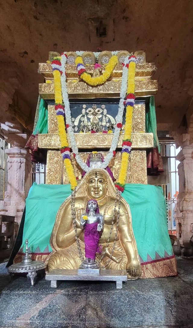 Mantralayam Shri Raghavendra Swamy