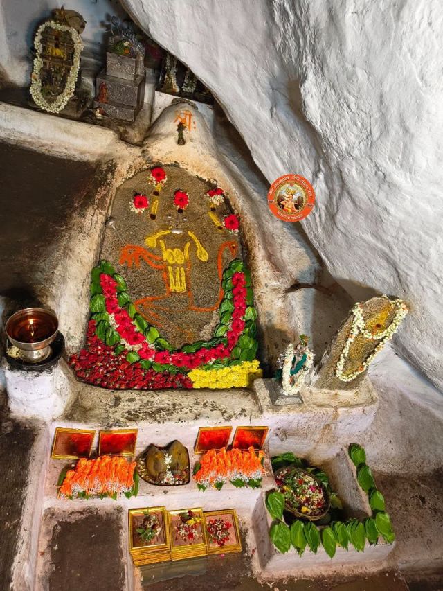 05 08 2026 panchamukhi anjaneya ganadhal.jpg?v=1785946140 - ShriLahari.Com Panchamukhi Anjaneya, Ganadhal