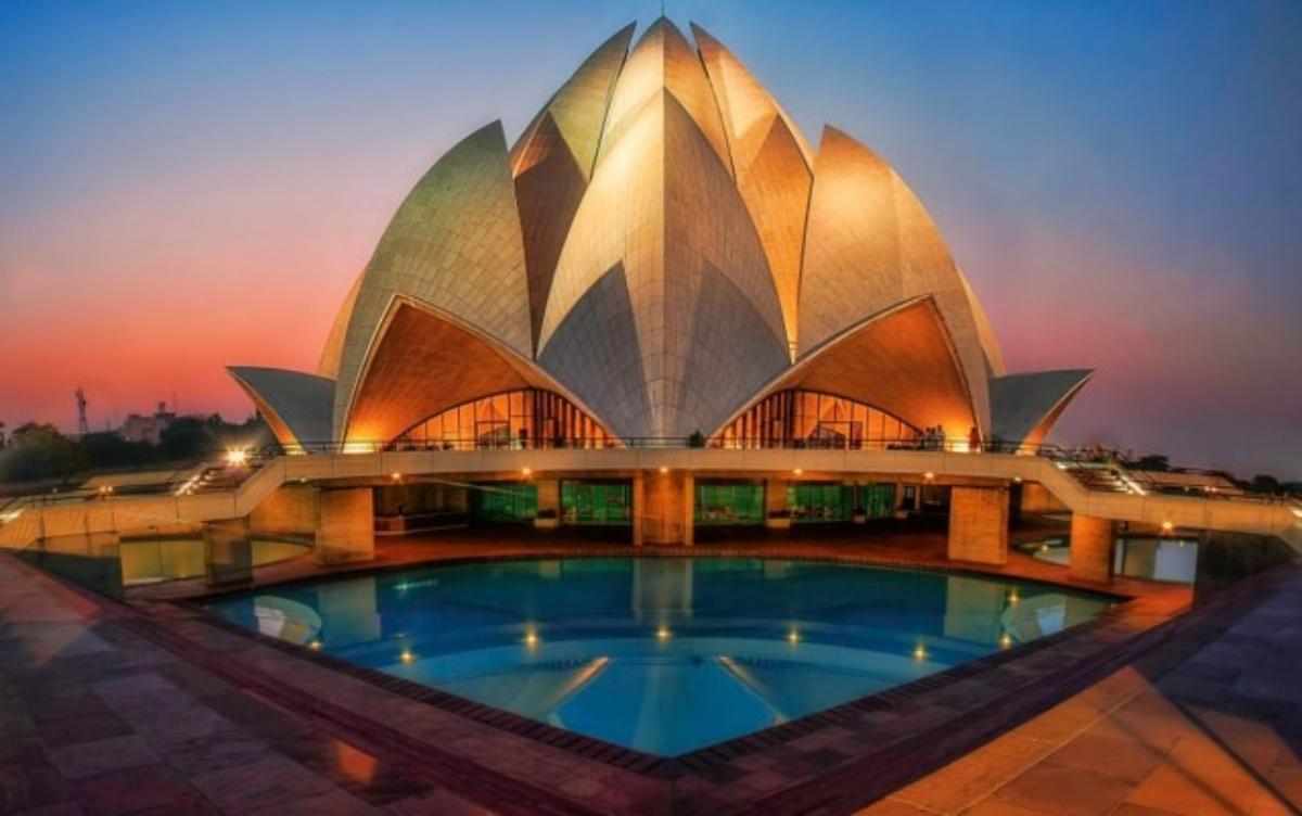 Lotus Temple New Delhi Night View