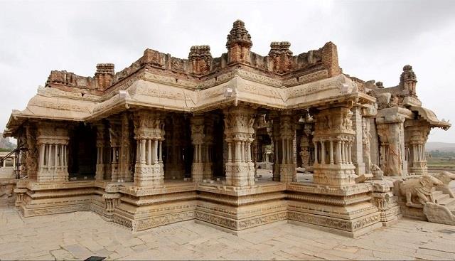 Musical Pillars Vittala Temple Hampi