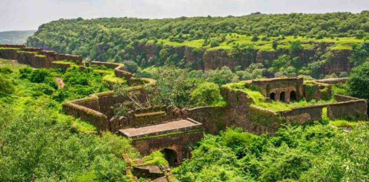 Ranthambore Fort Path