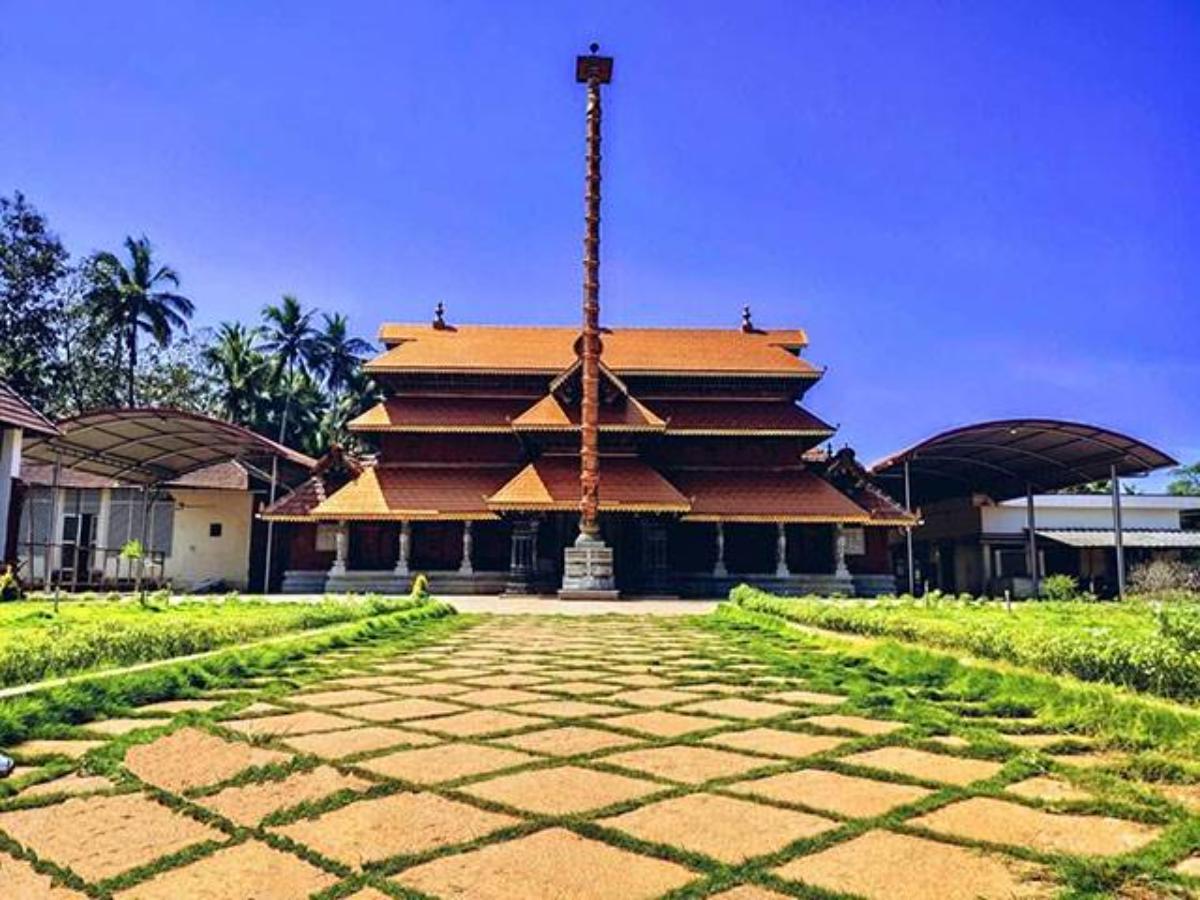 ದೂರದ ನೋಟ ಶ್ರೀ ವಿಷ್ಣುಮೂರ್ತಿ ದೇವಸ್ಥಾನ ಉಂಡಾರು