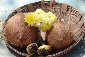 ದೇವರ ನೈವೇದ್ಯ ಬಾಳೆಹಣ್ಣು ತೆಂಗಿನಕಾಯಿ