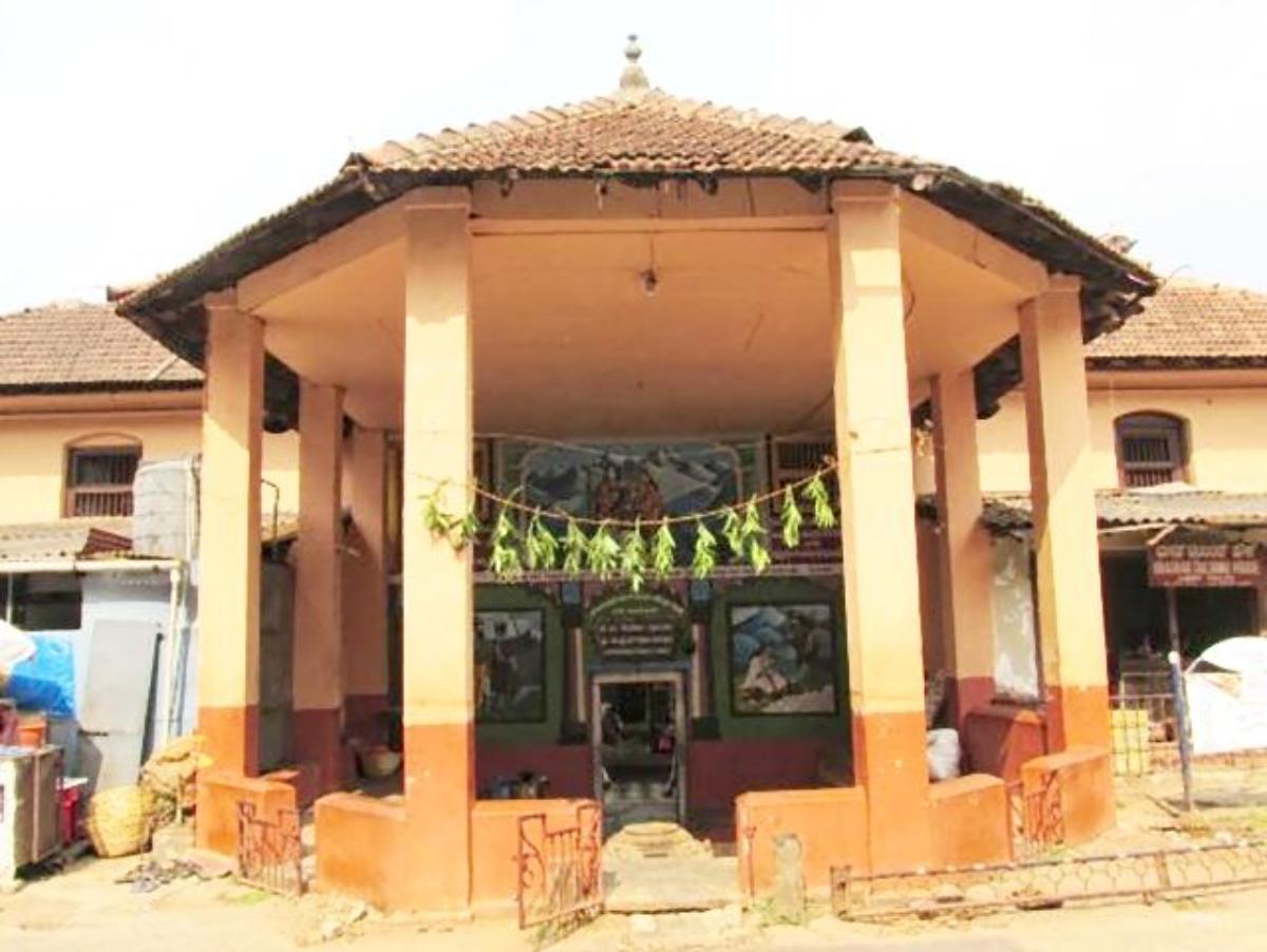 ಶ್ರೀ ಚಂದ್ರಮೌಳೀಶ್ವರ ದೇವಸ್ಥಾನ ಉಡುಪಿ ಸ್ವಾಗತ ಗೋಪುರ - ShriLahari.Com ಶ್ರೀ ಚಂದ್ರಮೌಳೀಶ್ವರ ದೇವಸ್ಥಾನ ಉಡುಪಿ ಸ್ವಾಗತ ಗೋಪುರ